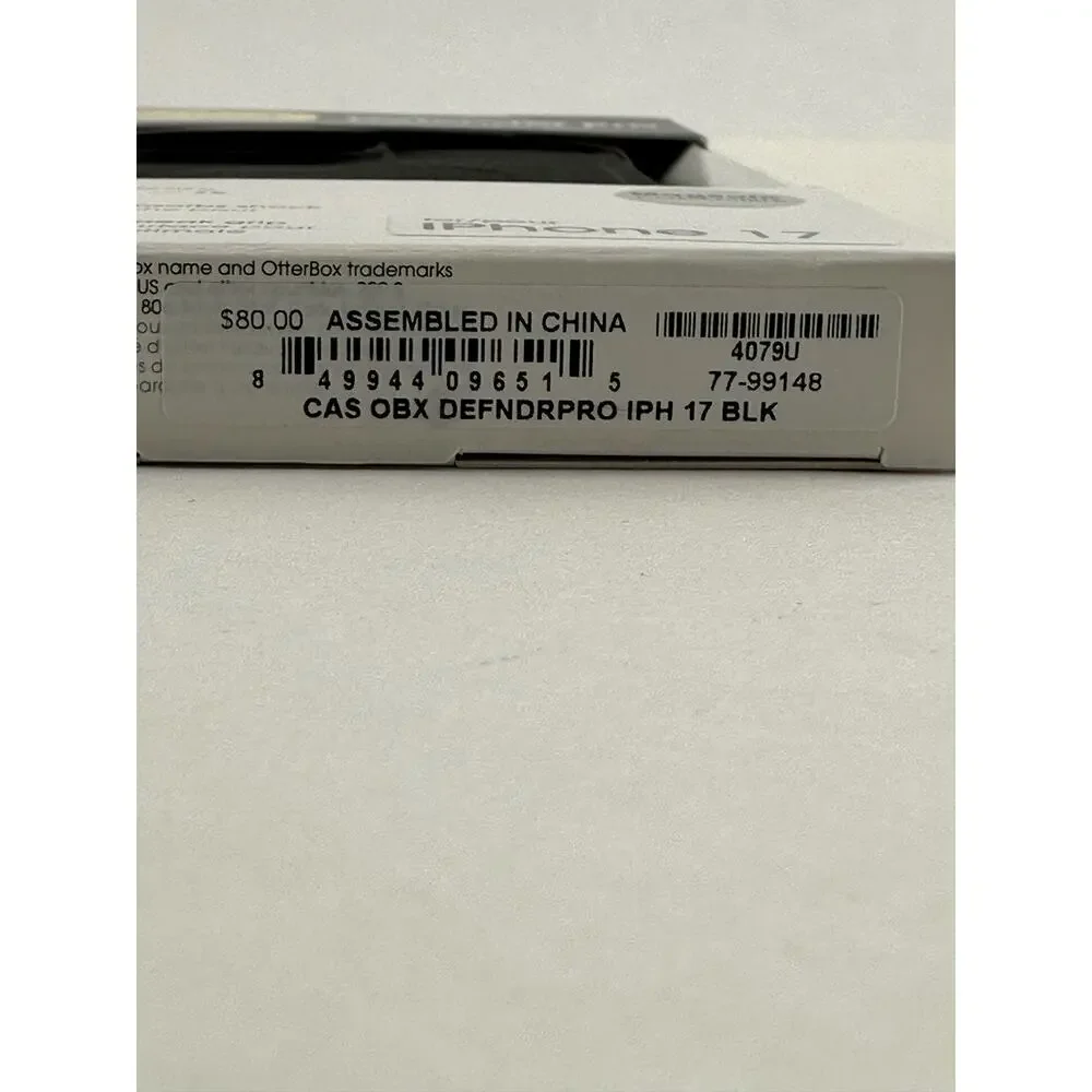 OtterBox Defender Pro Series iPhone 17 Black MagSafe Case NWT MSRP: $80